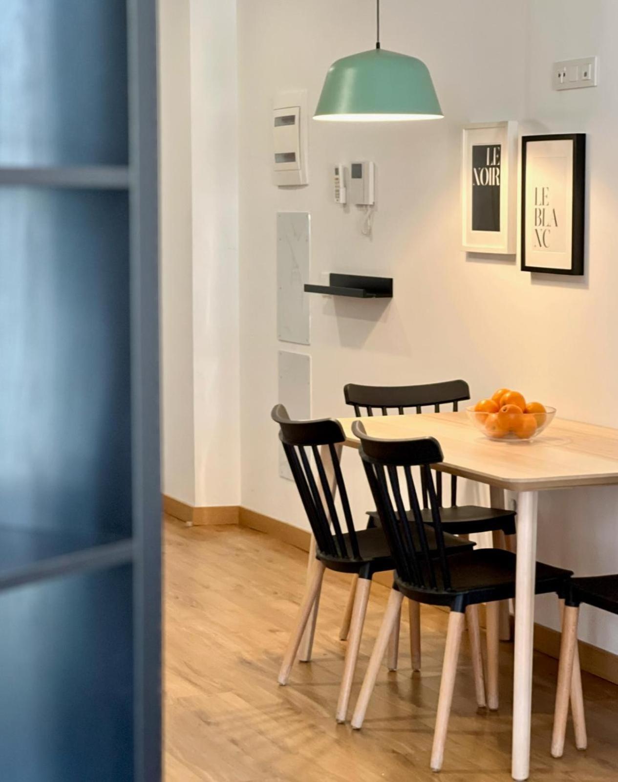 Apartamentos De Pradas Валенсия Екстериор снимка