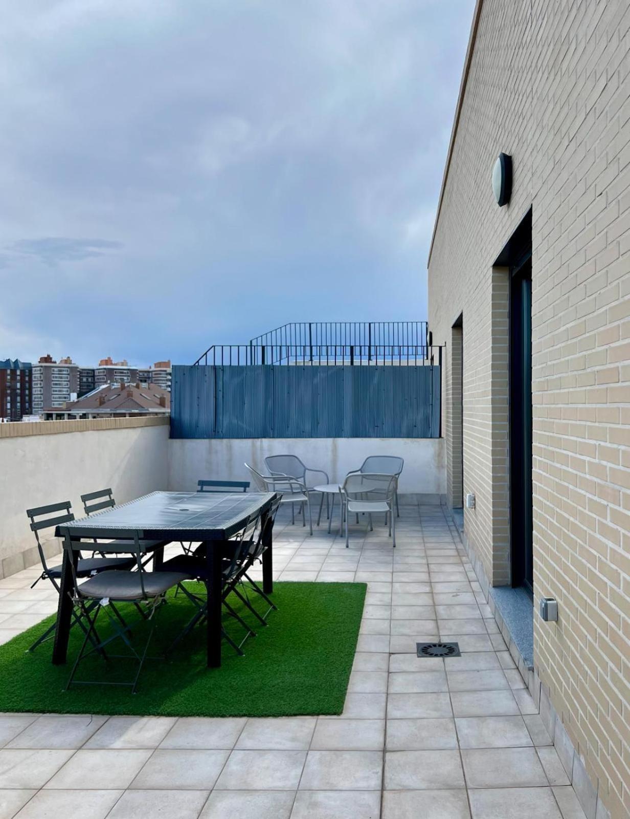 Apartamentos De Pradas Валенсия Екстериор снимка
