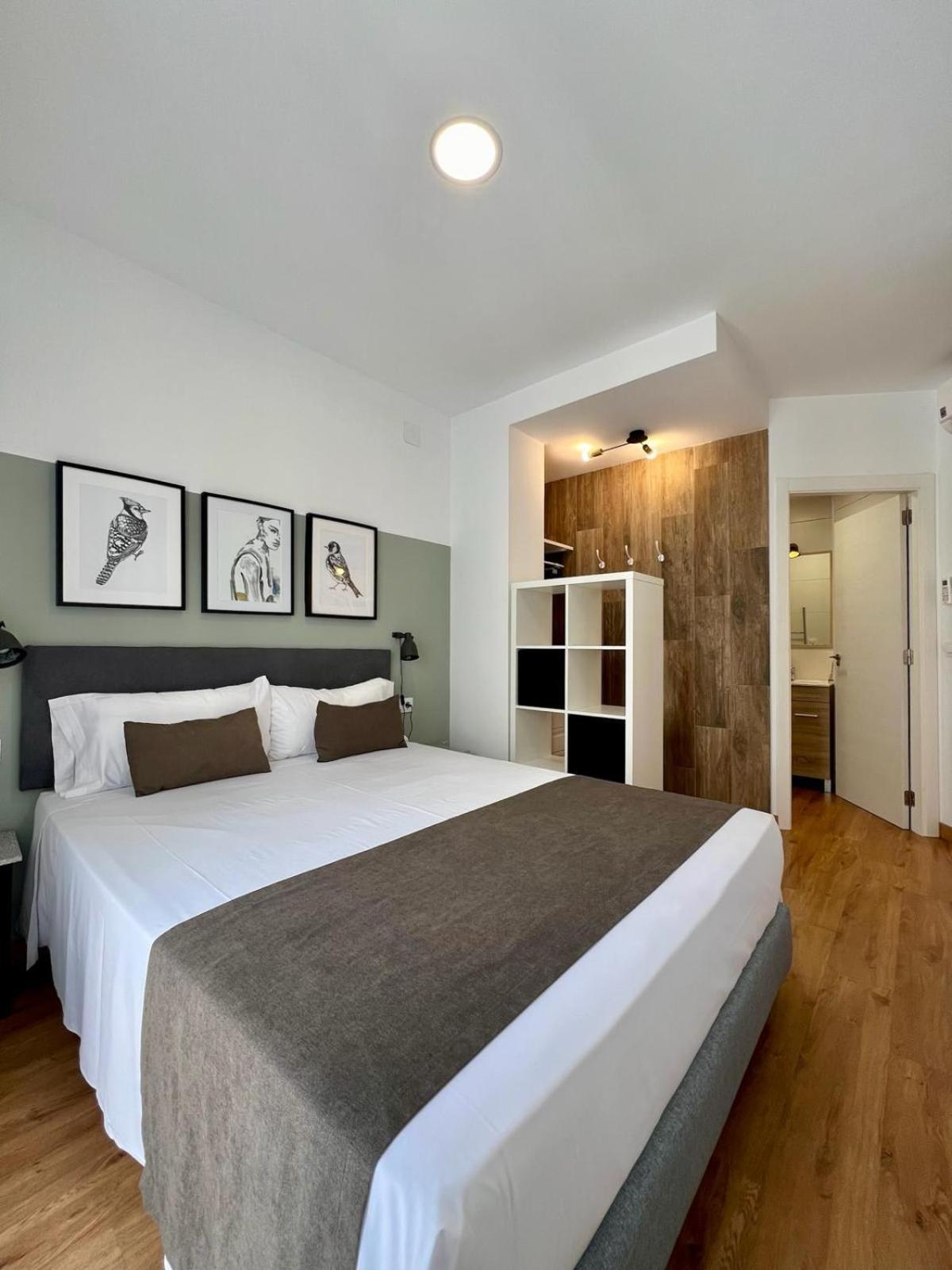 Apartamentos De Pradas Валенсия Екстериор снимка